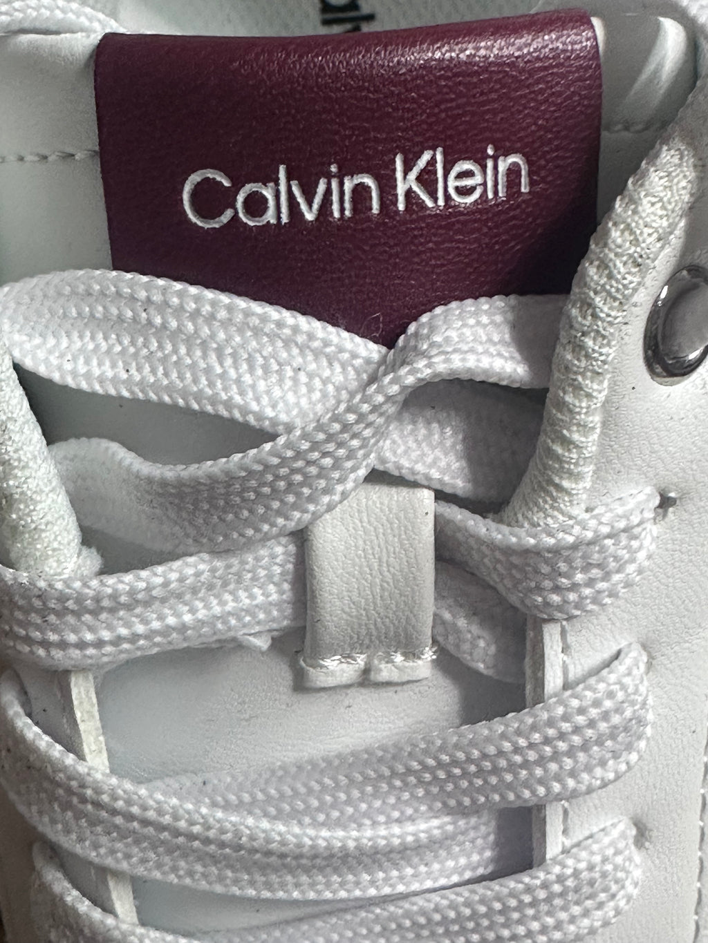 Tenis Calvin Klein para Mujer.