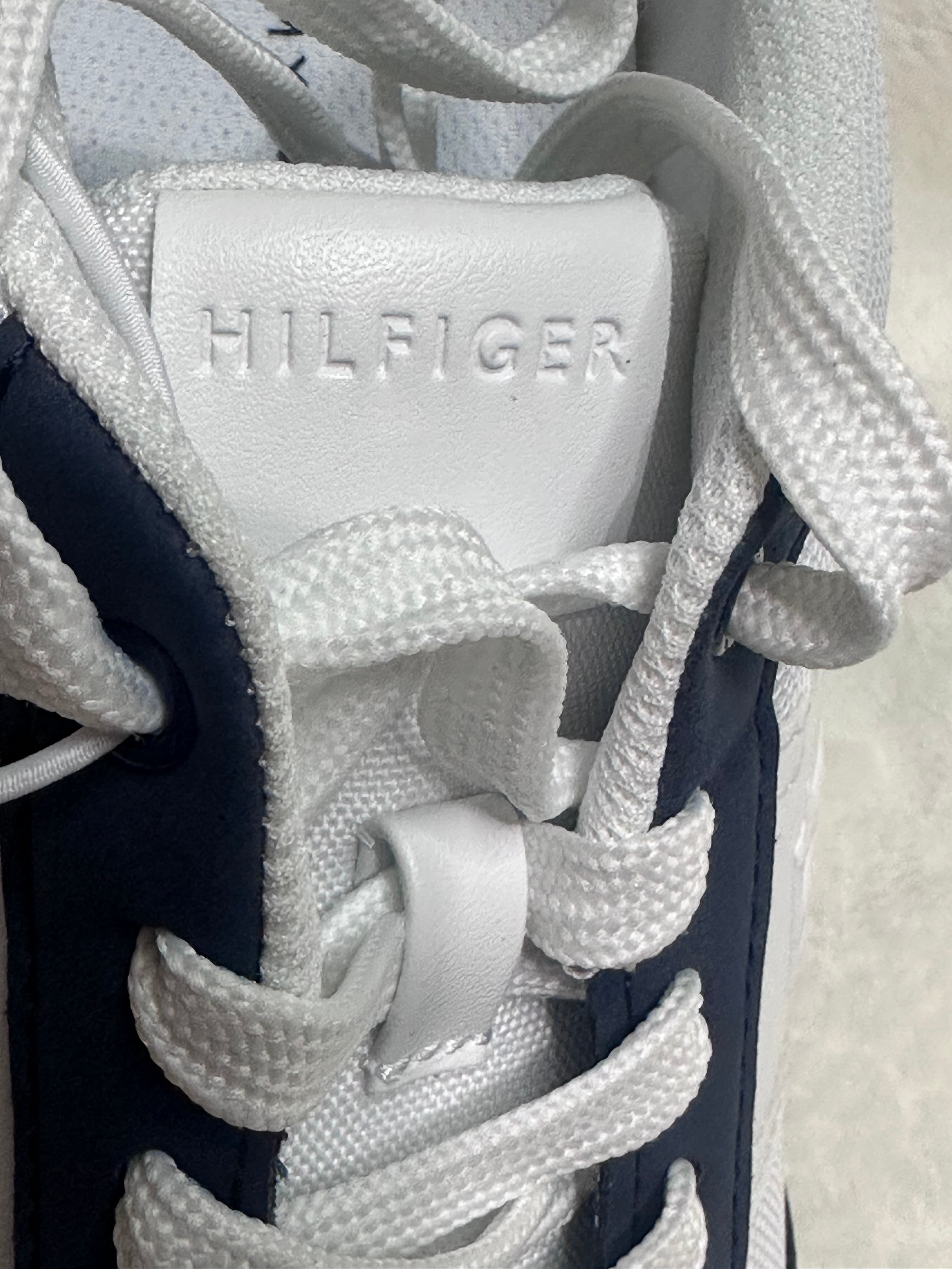 Tenis Tommy Hilfiger Rojo, Blanco y Azul para Mujer 🇺🇸